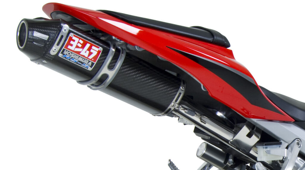 YOSHIMURA Exhaust Street Rs-5 Slip-On Ss-Cf-Cf — 1228272