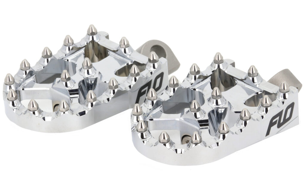 FLO MOTORSPORTS Moto Style Footpeg Set Chrome 2"X3.125" — FPEG-800CR