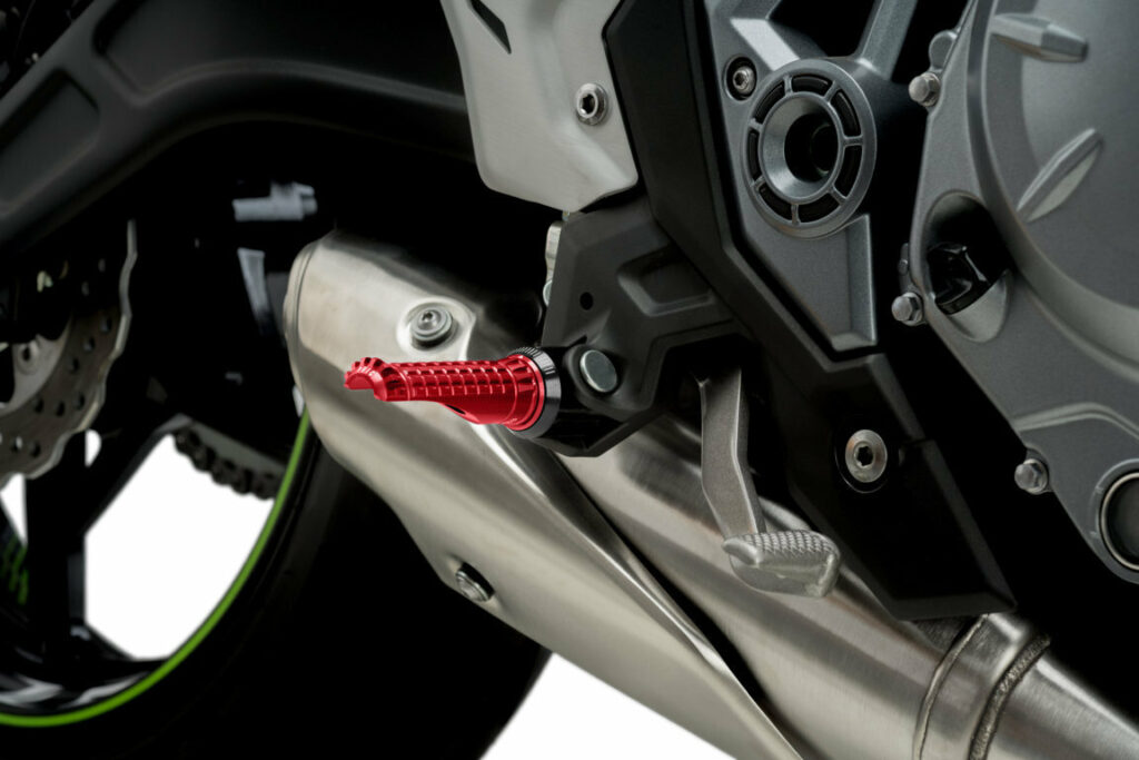 PUIG Footpegs R-Fighter Red Pair — 9192R