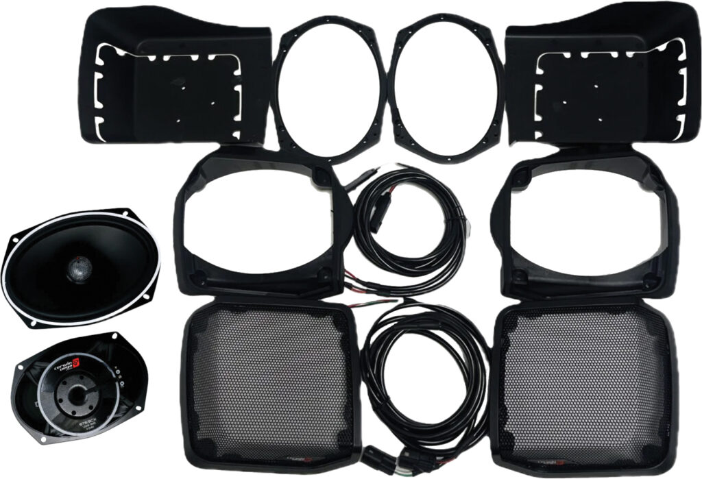 CERWIN VEGA 6"X9" Cut In Lid Kit with Ph694 Flh/T 1998-2013 Bags — RPMPH69413LK