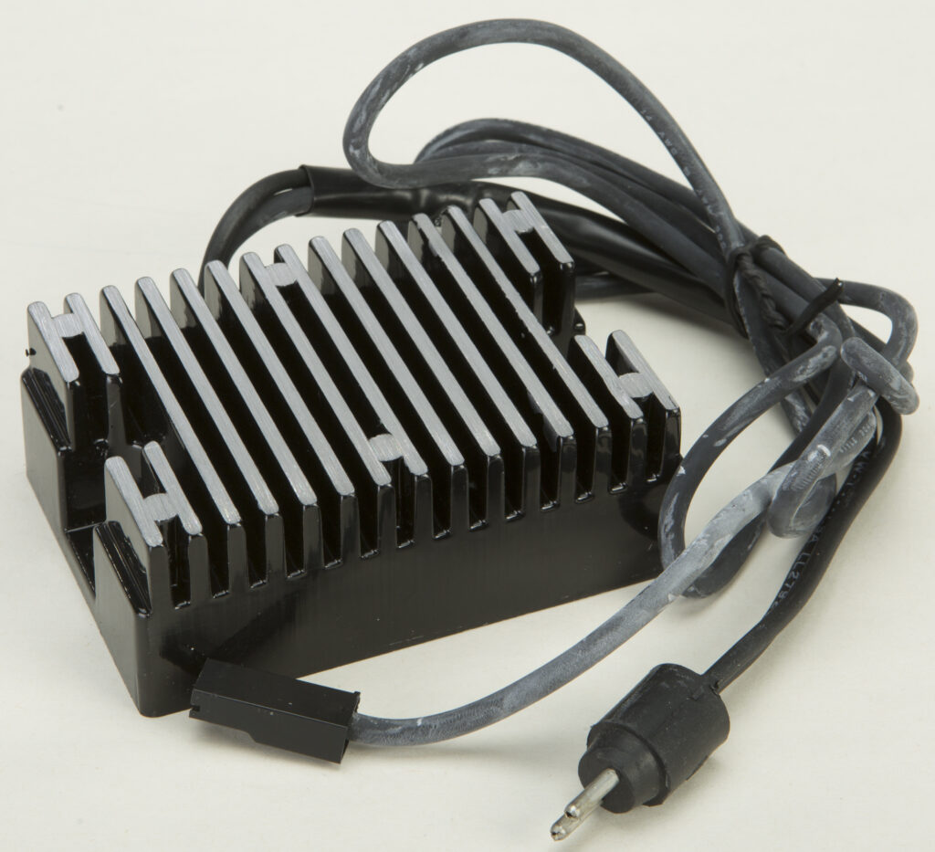 HARDDRIVE Regulator Black XL `92-93 OEM 74523-92
