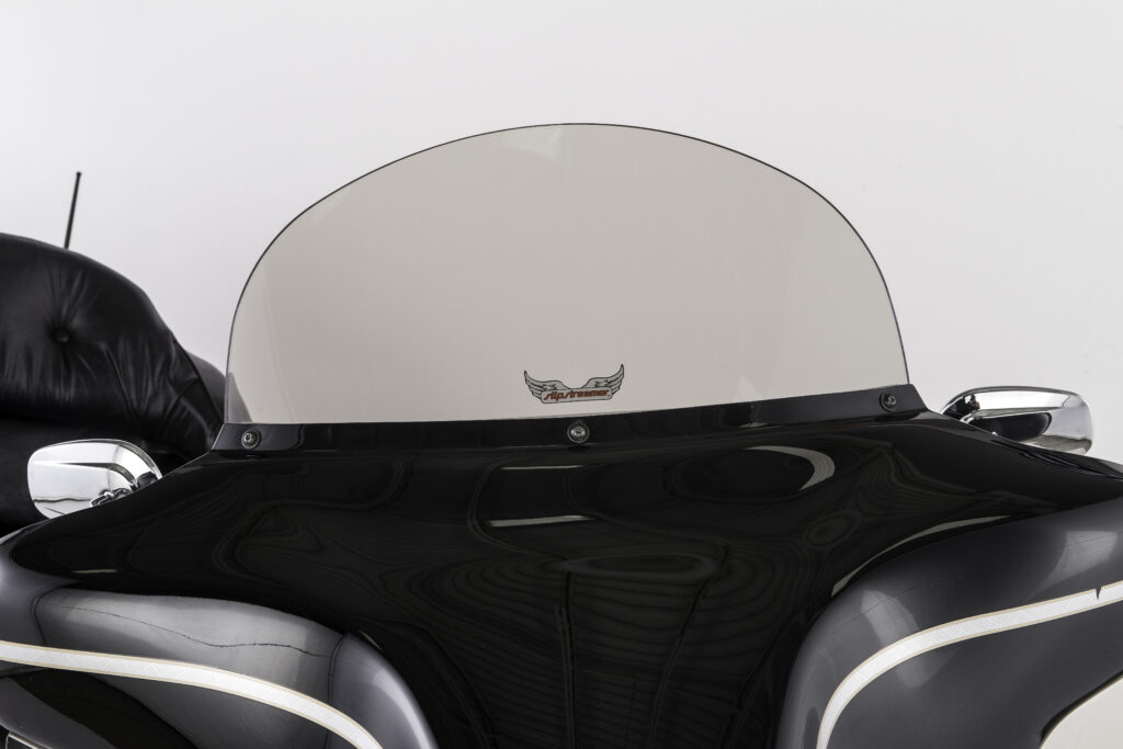 Windshield Smoke 10" Flht 96-13 Replacement